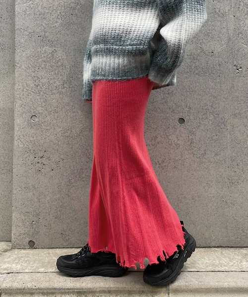 PAGEBOY(ページボーイ)の「ダメージヘムニットスカート(スカート・レディース・ブラック/オフホワイト/チェリーレッド・FREE)」の14枚目の写真