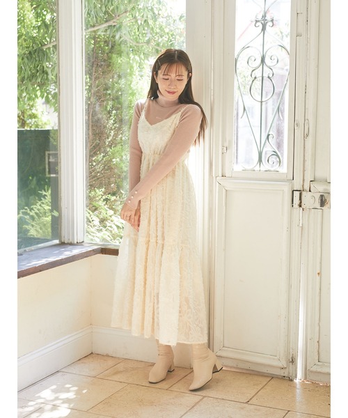 Areeam(アリーム)の「カットジャガードキャミワンピース(ワンピース・レディース・アイボリー/ラベンダー・FREE)」の8枚目の写真