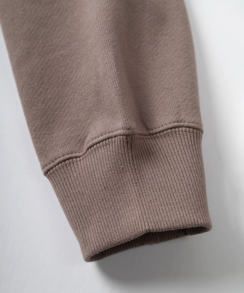 VOLCOM（ボルコム）の「【VOLCOM/ボルコム】CHRISSIE ABBOT X FRENCH コラボ デザイン プリントスウェット/トレーナー/裏起毛（スウェット・メンズ・ライトブラウン・M/L/XL）」の9枚目の写真