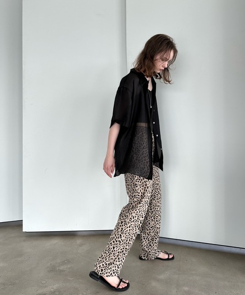 Didot.showroom(ディドット ショールーム)の「【DIDOT.】テーパード柄パンツ(その他パンツ・レディース・ブラウン/ベージュ/ミント/ネイビー・FREE)」の10枚目の写真