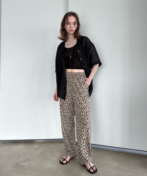 Didot.showroom(ディドット ショールーム)の「【DIDOT.】テーパード柄パンツ(その他パンツ・レディース・ブラウン/ベージュ/ミント/ネイビー・FREE)」の12枚目の写真
