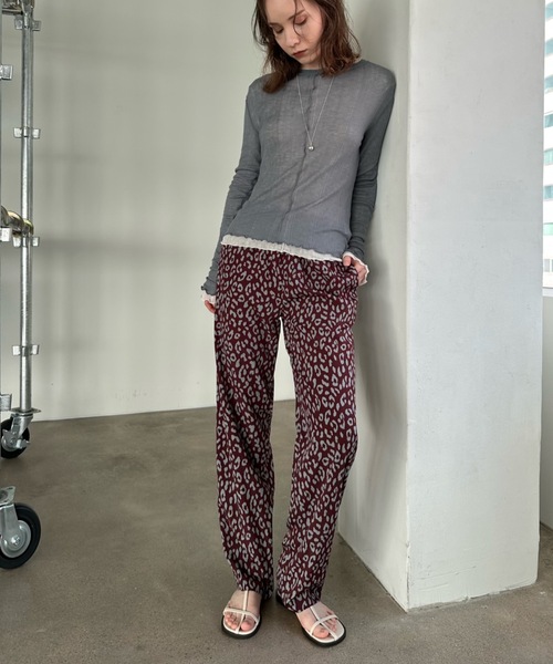 Didot.showroom(ディドット ショールーム)の「【DIDOT.】テーパード柄パンツ(その他パンツ・レディース・ブラウン/ベージュ/ミント/ネイビー・FREE)」の5枚目の写真