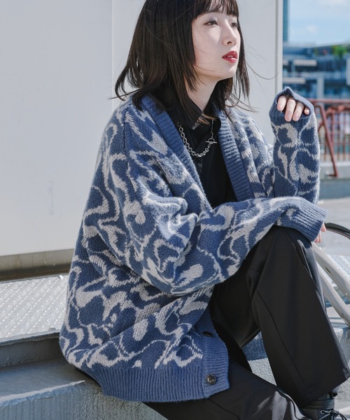 Ellno Loset（エルノロゼット）の「モヘアタッチジャガードカーディガン（カーディガン/ボレロ・メンズ・ブラック/ブルー・MEDIUM/LARGE）」の2枚目の写真