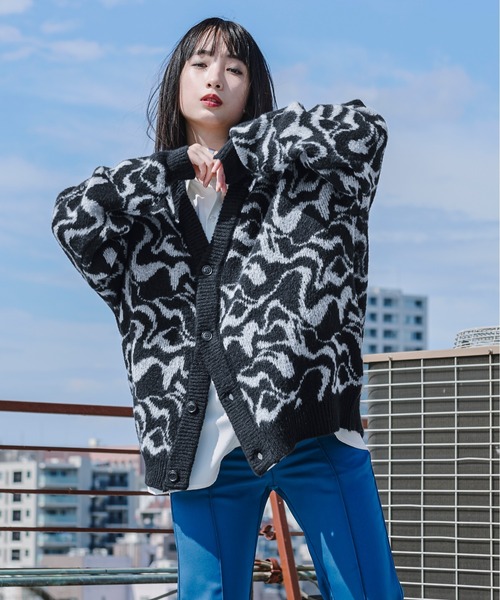 Ellno Loset（エルノロゼット）の「モヘアタッチジャガードカーディガン（カーディガン/ボレロ・メンズ・ブラック/ブルー・MEDIUM/LARGE）」の3枚目の写真