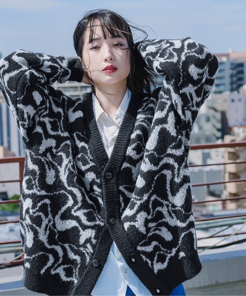 Ellno Loset（エルノロゼット）の「モヘアタッチジャガードカーディガン（カーディガン/ボレロ・メンズ・ブラック/ブルー・MEDIUM/LARGE）」の19枚目の写真