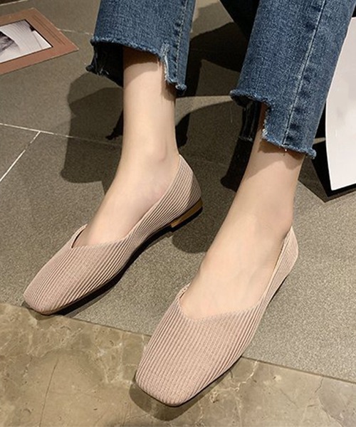 Amulet（アミュレット）の「スクエアフラットパンプス（パンプス・レディース・ベージュ/イエロー/ピンク/グリーン・36/37/38/39/40）」の2枚目の写真