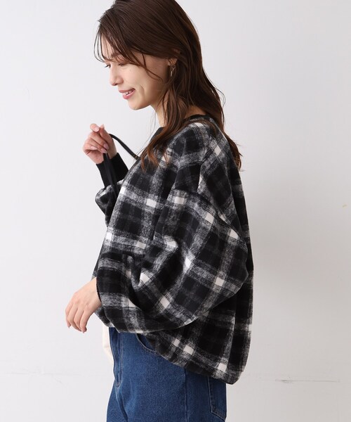 SHOO・LA・RUE（シューラルー）の「◆チェック柄ボリュームトップス（Tシャツ/カットソー・レディース・ブラック系1/ダークブラウン系1・00）」の20枚目の写真