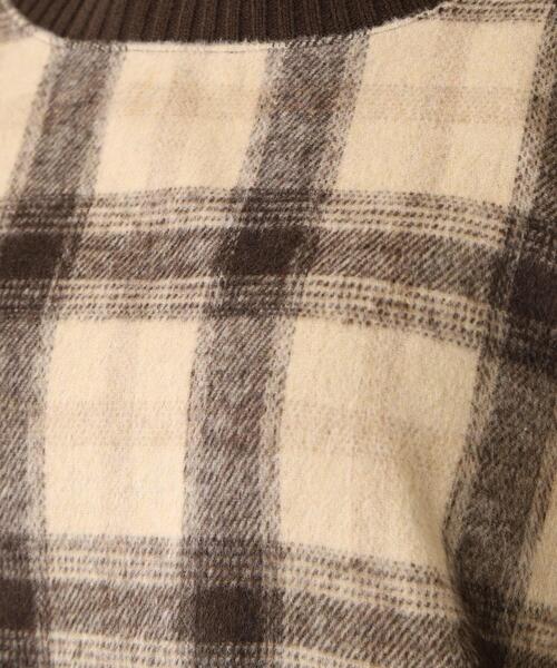 SHOO・LA・RUE（シューラルー）の「◆チェック柄ボリュームトップス（Tシャツ/カットソー・レディース・ブラック系1/ダークブラウン系1・00）」の4枚目の写真