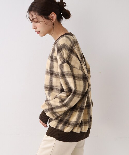 SHOO・LA・RUE（シューラルー）の「◆チェック柄ボリュームトップス（Tシャツ/カットソー・レディース・ブラック系1/ダークブラウン系1・00）」の19枚目の写真