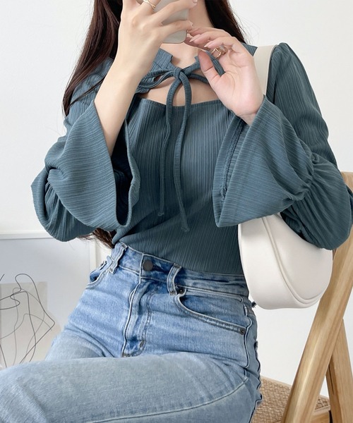 mily bilet(ミウィビレット)の「【mily bilet】上品なガーリーさ。レイヤード風リボンキャンディスリーブトップス(シャツ/ブラウス・レディース・アイボリー/ブラック/ブルー/ベージュ系その他・LARGE/X-LARGE/SMALL/MEDIUM)」の14枚目の写真