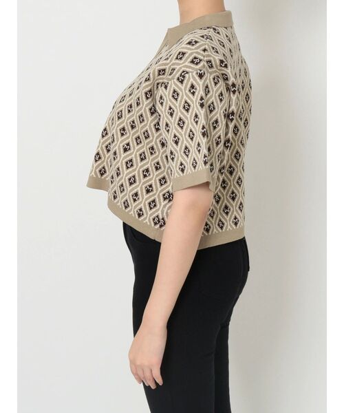 MURUA（ムルーア）の「モノグラムハーフスリーブニットポロシャツ（ポロシャツ・レディース・アイボリー/ブラック/グリーン/ブルー/ベージュ・FREE）」の11枚目の写真