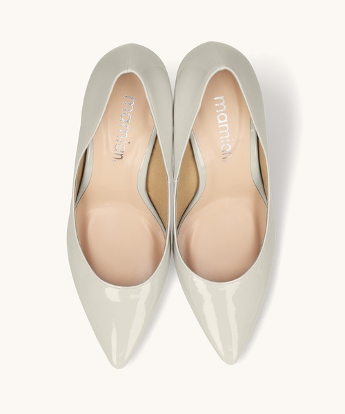 MAMIAN（マミアン）の「ポインテッドトゥ スリムヒール パンプス (8.0cmヒール)（パンプス・レディース・ライトイエロー/ブラック/アイボリー/グレイッシュベージュ/ライトブルー・23.5cm/24.0cm/24.5cm/22.5cm/22.0cm/23.0cm）」の7枚目の写真