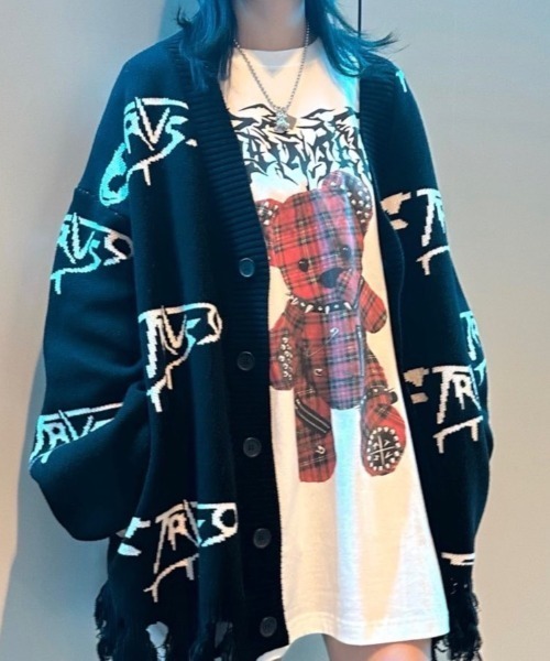 TRAVAS TOKYO（トラバス トウキョウ）の「『TRAVAS TOKYO/トラバス トーキョー』"REVENGE PUNKS" bear L/S Tee/くまプリントロングスリーブカットソー（Tシャツ/カットソー・レディース・ホワイト/ブラック×レッド/ブラック×ブルー・FREE）」の17枚目の写真