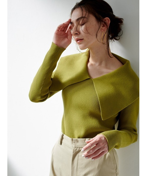 Stylevoice for xxx（スタイルヴォイスフォー）の「セーラーカラーリブニット（ニット/セーター・レディース・グリーン/ライトベージュ/ブラック・FREE）」の4枚目の写真