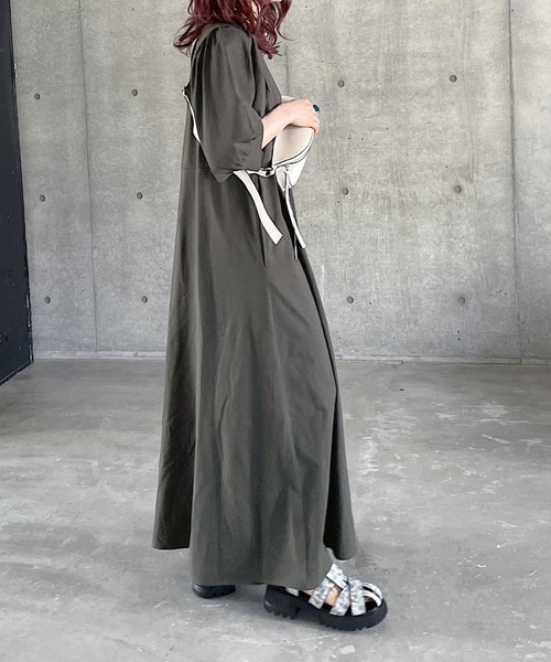 PAGEBOY（ページボーイ）の「バルーンスリーブカットワンピース（ワンピース・レディース・チャコールグレー/ブラック/オートミール・FREE）」の9枚目の写真