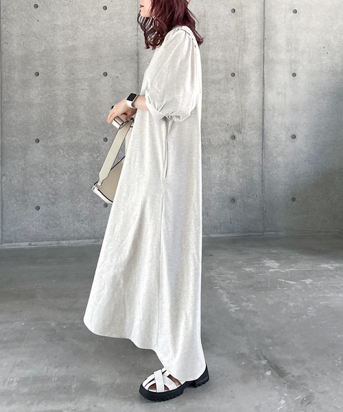 PAGEBOY（ページボーイ）の「バルーンスリーブカットワンピース（ワンピース・レディース・チャコールグレー/ブラック/オートミール・FREE）」の10枚目の写真