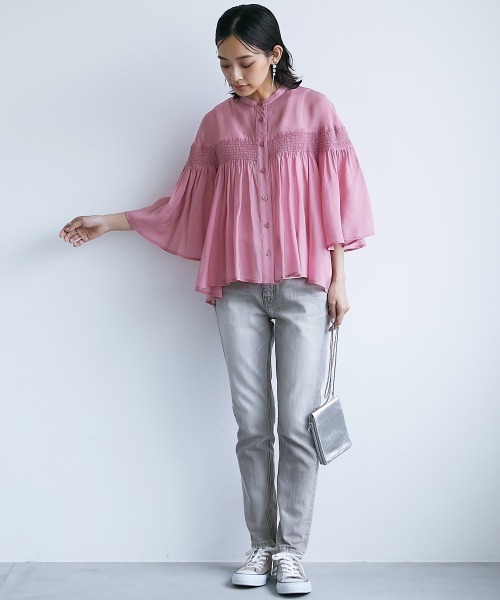 CHIC STYLE（シックスタイル）の「＜大きいサイズ＞ゴムシャーリングブラウス シックスタイル（シャツ/ブラウス・レディース・グリーン系/ピンク系・L/LL/3L/4L/5L）」の6枚目の写真