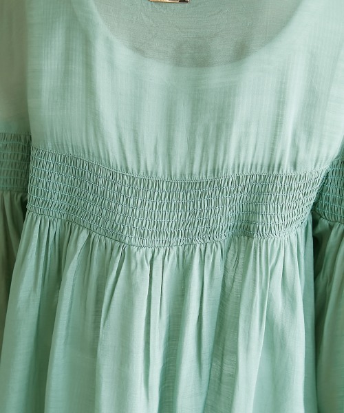 CHIC STYLE（シックスタイル）の「＜大きいサイズ＞ゴムシャーリングブラウス シックスタイル（シャツ/ブラウス・レディース・グリーン系/ピンク系・L/LL/3L/4L/5L）」の15枚目の写真