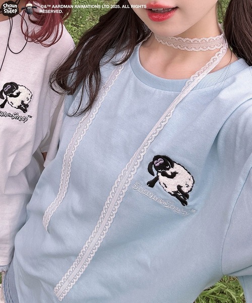 AS KNOW AS plus（アズノゥアズプラス）の「〇アクリルキーホルダー付き ひつじのショーン刺繍Tシャツ（Tシャツ/カットソー・レディース・オフホワイト/サックスブルー/スミクロ/ブルー系/グレー系/アイボリー系/ホワイト系・FREE）」の20枚目の写真