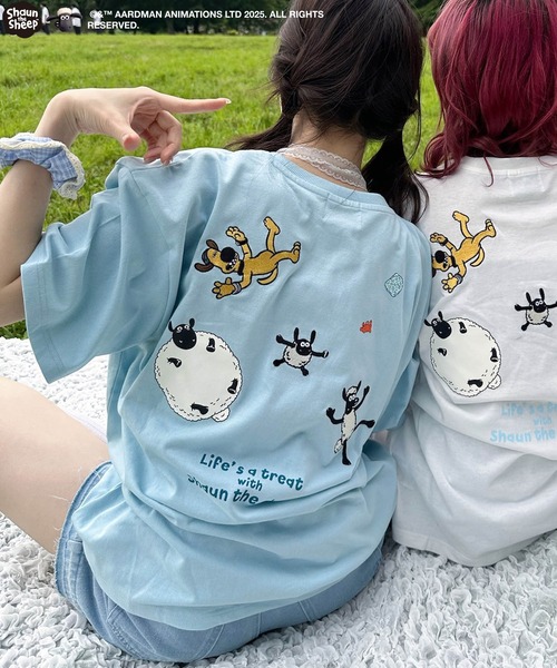 AS KNOW AS plus（アズノゥアズプラス）の「〇アクリルキーホルダー付き ひつじのショーン刺繍Tシャツ（Tシャツ/カットソー・レディース・オフホワイト/サックスブルー/スミクロ/ブルー系/グレー系/アイボリー系/ホワイト系・FREE）」の10枚目の写真