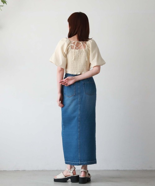 archives(アルシーヴ)の「サッカーバルーンコンパクトブラウス(シャツ/ブラウス・レディース・ブルー/ブラック/ベージュ/オフホワイト・MEDIUM)」の8枚目の写真