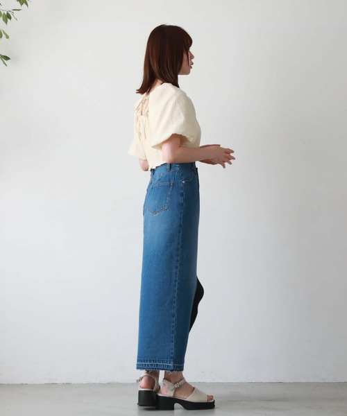 archives(アルシーヴ)の「サッカーバルーンコンパクトブラウス(シャツ/ブラウス・レディース・ブルー/ブラック/ベージュ/オフホワイト・MEDIUM)」の17枚目の写真