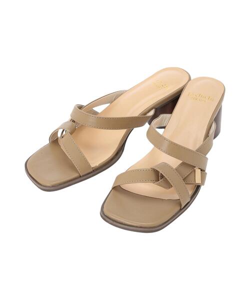 Te chichi TERRASSE（テチチテラス）の「結びリボンサンダル（サンダル・レディース・ブラック/モカ/オフホワイト・LARGE/MEDIUM）」の17枚目の写真