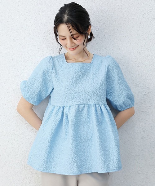 Doux Belle(ドゥーベル)の「バックボタン半袖チュニックブラウス(シャツ/ブラウス・レディース・ブルー/オフホワイト/ブラック/ベージュ/ブラウン・MEDIUM/LARGE)」の18枚目の写真