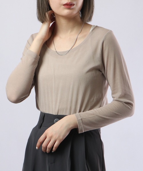 BRODIAEA(ブローディア)の「BRODIAEA コットンシフォン スーパーストレッチ ラウンドネック プルオーバー(Tシャツ/カットソー・レディース・グリーン/ベージュ/チャコール/オフホワイト/ブラック/グレー/ターコイズブルー/ピンク/ロイヤルブルー・40)」の4枚目の写真