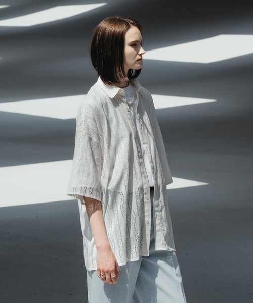 SELLE GLANT(セレグランテ)の「LACE SHEER REGULAR SHIRT/レースシアーレギュラーシャツ(シャツ/ブラウス・メンズ・ブラック/オフホワイト・MEDIUM/LARGE)」の3枚目の写真