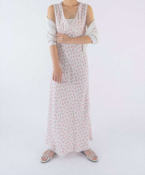 Charles Chaton（シャルルシャトン）の「Flower gauze dress
