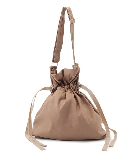 OPAQUE.CLIP（オペークドットクリップ）の「◆ドローストリングワンショルダーバッグ【A4収納可】（ショルダーバッグ・レディース・ブラック/グレー/イエロー/サンドベージュ・00）」の8枚目の写真