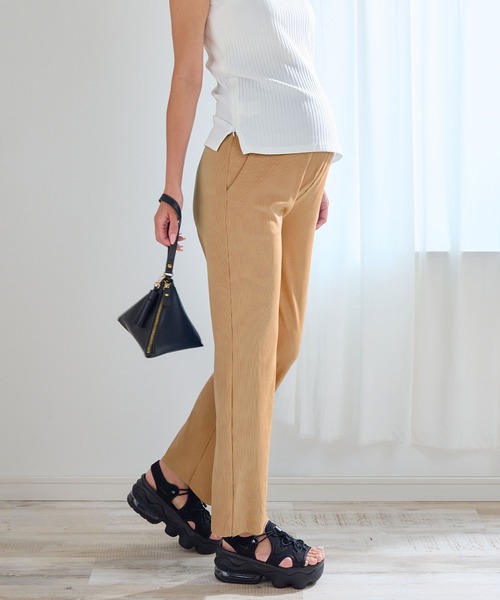 SweetMommy（スウィートマミー）の「さらさら フリーカットリブニットパンツ　選べる2タイプ [マタニティ 産前産後]（マタニティウェア/グッズ・レディース・ライトブルー/ブラック/グリーン系1/チャコールグレー/ベージュ/ライトベージュ/ブルー/モカ/ブラック系・M/L）」の5枚目の写真