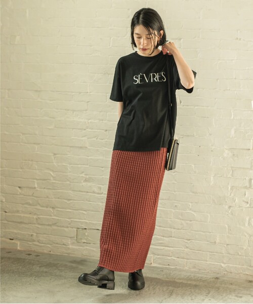 OPAQUE.CLIP（オペークドットクリップ）の「◆ドロップショルダーロゴプリントTシャツ/コットン100％【洗濯機洗い可】（Tシャツ/カットソー・レディース・ブラック/オフホワイト/レンガ・00）」の11枚目の写真