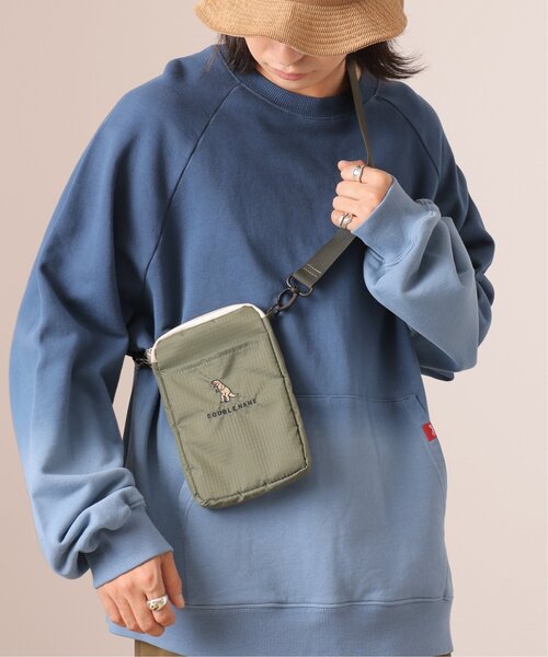 DOUBLE NAME（ダブルネーム）の「ナイロン恐竜刺しゅうサコッシュ/ユニセックス可（ショルダーバッグ・レディース・ネイビー/カーキ/ブラック・FREE）」の3枚目の写真