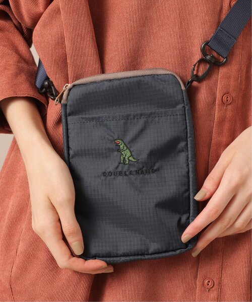 DOUBLE NAME（ダブルネーム）の「ナイロン恐竜刺しゅうサコッシュ/ユニセックス可（ショルダーバッグ・レディース・ネイビー/カーキ/ブラック・FREE）」の9枚目の写真
