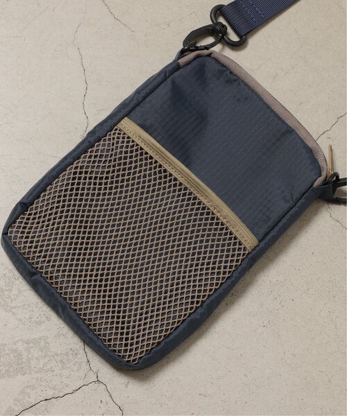 DOUBLE NAME（ダブルネーム）の「ナイロン恐竜刺しゅうサコッシュ/ユニセックス可（ショルダーバッグ・レディース・ネイビー/カーキ/ブラック・FREE）」の18枚目の写真