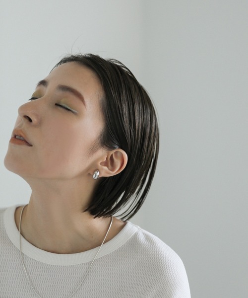 select MOCA(セレクトモカ)の「メタルカーブイヤリング(イヤリング・レディース・シルバー/ゴールド・FREE)」の6枚目の写真