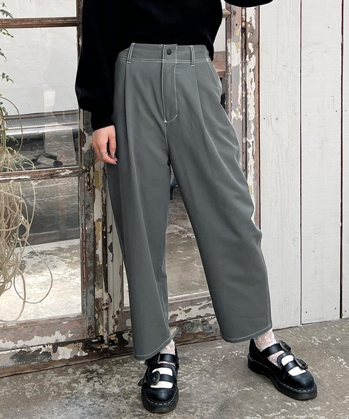 179/WG（イチナナキュウダブルジー）の「配色ステッチサルエルパンツ（その他パンツ・レディース・ピンク/ブラック/ブルー/オフホワイト・SMALL/MEDIUM）」の4枚目の写真