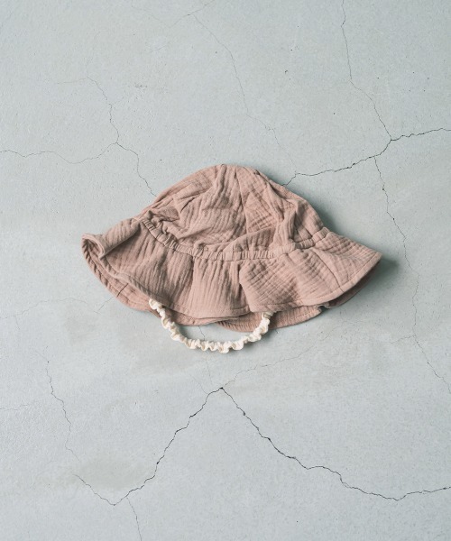 riziere（リジェール）の「ダブルガーゼフリルハット（ハット・キッズ・グレイッシュベージュ/ブラウン系1/ピンク・FREE）」の9枚目の写真