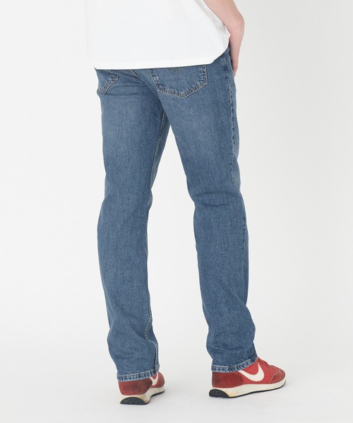 Levi's（リーバイス）の「Levi's/リーバイス 516(TM) ストレート ミディアムインディゴ TERRIBLE CLAW（デニムパンツ・メンズ・インディゴブルー・W36 L32/W28 L32/W31 L32/W34 L32/W32 L32/W33 L32/W29 L32/W30 L32）」の3枚目の写真
