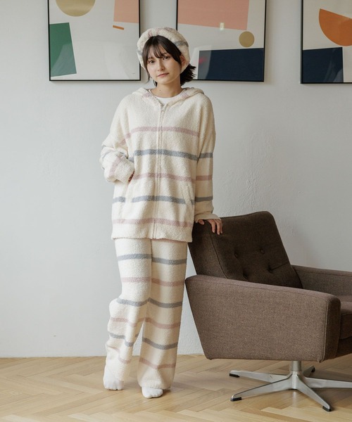 GLOBAL WORK（グローバルワーク）の「ルームウェア／ZIPパーカー/966350（パーカー・キッズ・ホワイト系その他/ベージュ・SMALL/MEDIUM）」の3枚目の写真