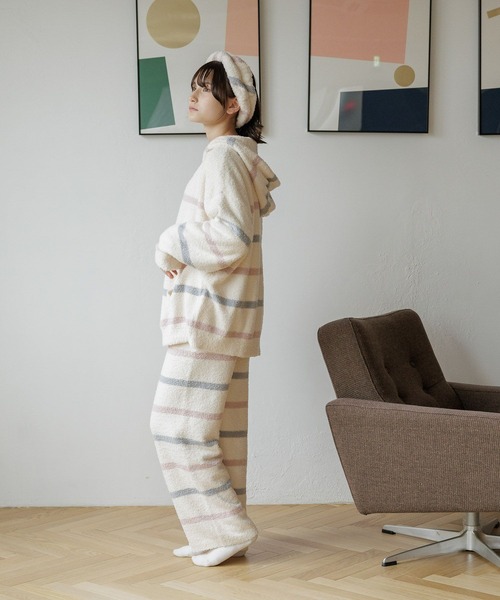 GLOBAL WORK（グローバルワーク）の「ルームウェア／ZIPパーカー/966350（パーカー・キッズ・ホワイト系その他/ベージュ・SMALL/MEDIUM）」の5枚目の写真