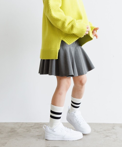 LOWRYS FARM(ローリーズファーム)の「TRミニフレアスカート 965153(スカート・キッズ・ブラック/ネイビー/グレー・110cm/120cm/130cm/140cm/150cm)」の9枚目の写真