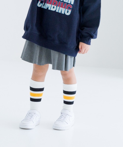 LOWRYS FARM(ローリーズファーム)の「TRミニフレアスカート 965153(スカート・キッズ・ブラック/ネイビー/グレー・110cm/120cm/130cm/140cm/150cm)」の13枚目の写真