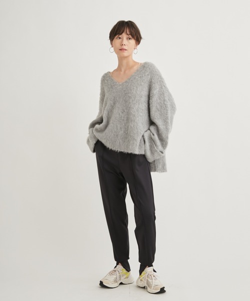 emmi（エミ）の「【emmi atelier】ダンボールニットジョガーパンツ（その他パンツ・レディース・グレイッシュベージュ/ブラック・0/1）」の10枚目の写真