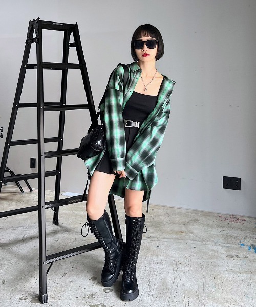 PAGEBOY（ページボーイ）の「オンブレチェックルーズシャツ2（シャツ/ブラウス・レディース・ブラック/グリーン・FREE）」の11枚目の写真