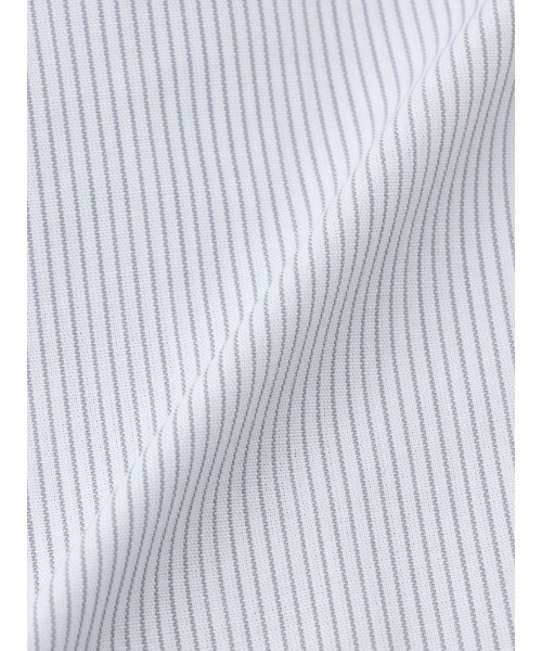 Perfect Suit FActory（パーフェクトスーツファクトリー）の「【形態安定】長袖ワイシャツ　ストライプ　グレー（ビジネスシャツ・メンズ・ライトグレー・M/S/L/LL/3L）」の2枚目の写真