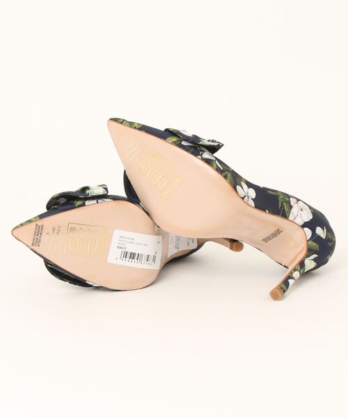 Ted Baker(テッドベーカー)の「HYRA フローラルプリント リボンパンプス(パンプス・レディース・ネイビー・39/36/37/38)」の3枚目の写真