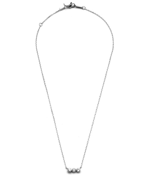 LHME(エルエイチエムイー)の「【WEB限定】”Enhance”ビジューネックレス/3粒/ジルコニア/サージカルステンレス(金属アレルギー対応)【LHME / エルエイチエムイー】(ネックレス・レディース・シルバー/ゴールド・40cm)」の8枚目の写真
